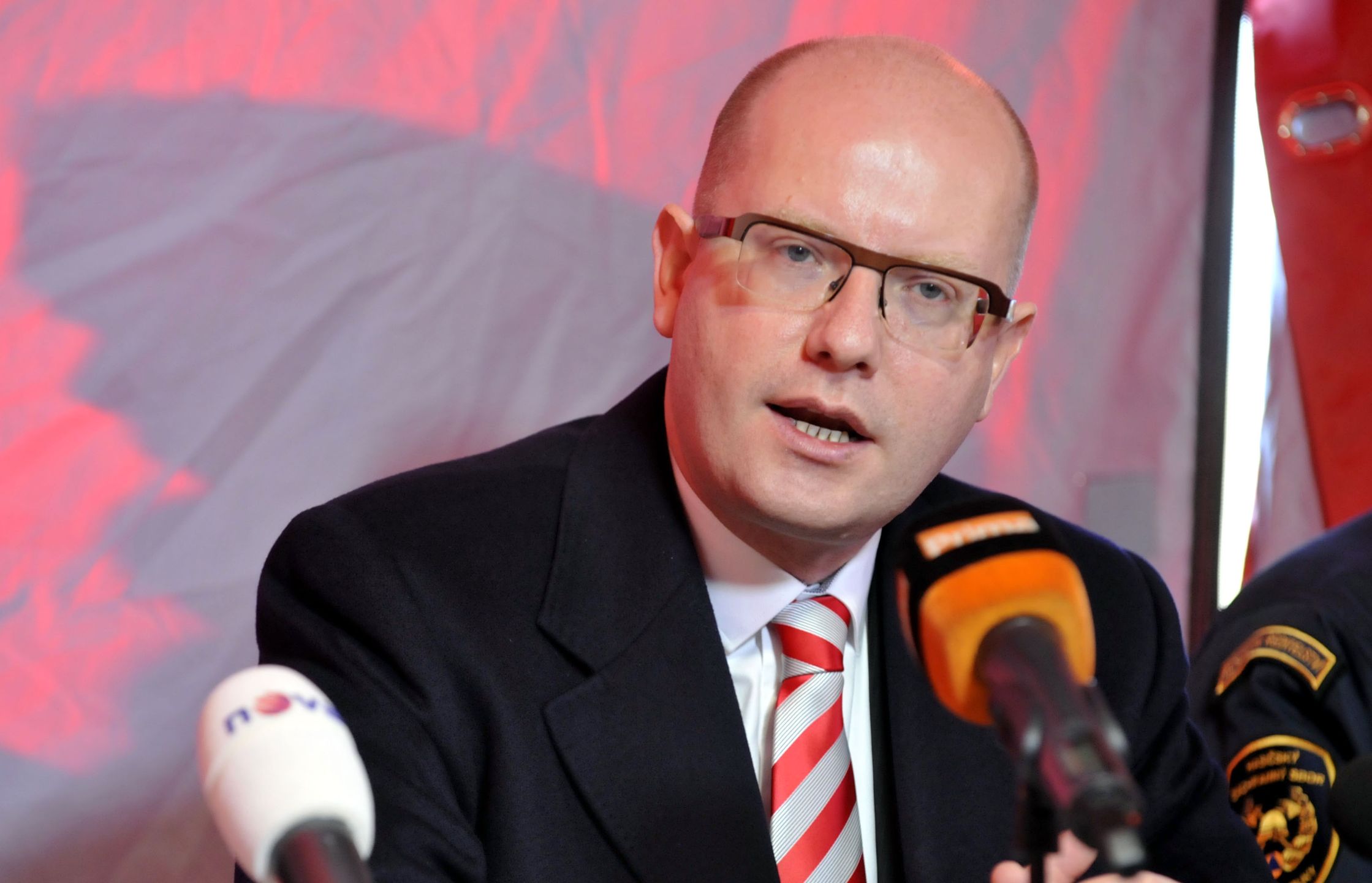 Sobotka podał się do dymisji