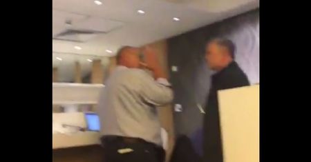 Wiceministrowi z PiS nie podobał się TVN24 na Okęciu. Już nie można go oglądać