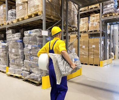 Brexit coraz bliżej. Brytyjskie firmy gromadzą zapasy na "czarną godzinę"