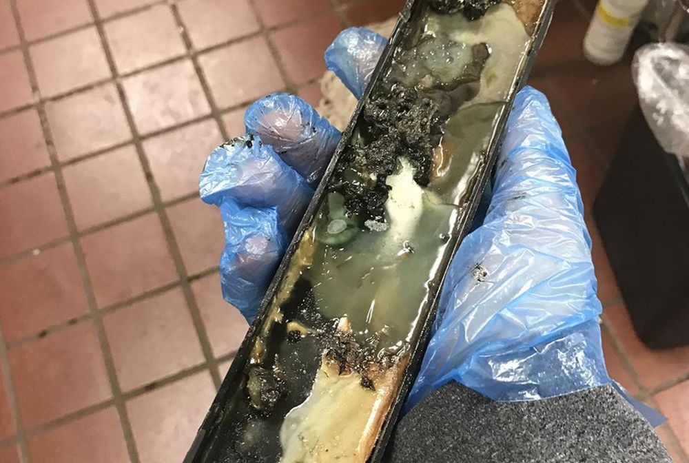 Były pracownik McDonald's pokazał zdjęcia. Tylko dla ludzi o silnych nerwach