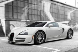 Kolekcja Pinnacle z Ferrari Jana Pawła II sprzedana za 67 mln dol.