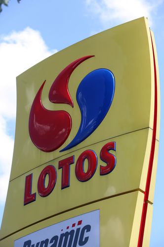 Lotos nie zarabia na benzynie. Marże w dół o trzy czwarte