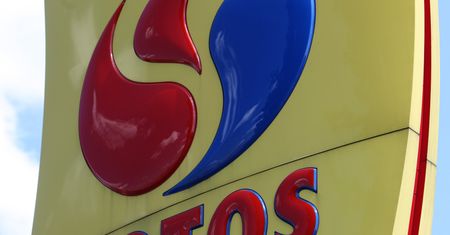 Lotos nie zarabia na benzynie. Marże w dół o trzy czwarte