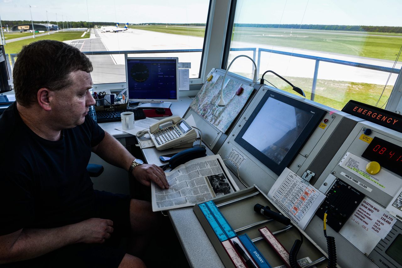 Trwają poszukiwania kandydatów na kontrolerów lotniczych. Ale trzeba się spieszyć