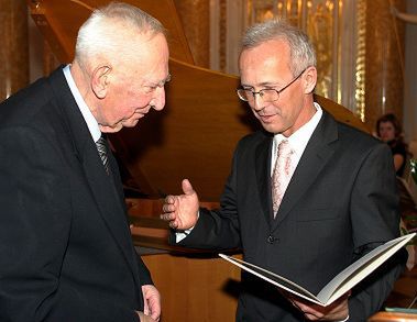 Holoubek i Althamer laureatami Nagrody Wielkiej Fundacji Kultury