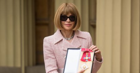 Anna Wintour uhonorowana przez Elżbietę II