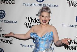 Kelly Osbourne: jak ona wcisnęła się w tę sukienkę?