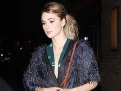 Zoom na styl - Suki Waterhouse