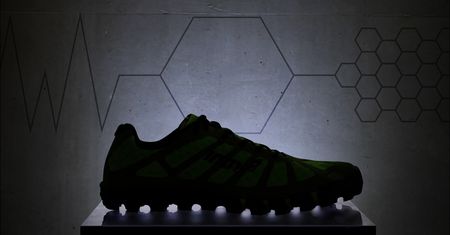Buty z przyszłości. Same się nie wiążą, ale wytrzymają lata