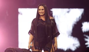 Demi Lovato coraz silniejsza? Zrobiła sobie wymowny tatuaż na szyi