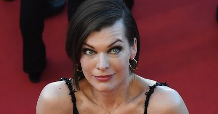Milla Jovovich w Cannes: co się stało z jej sylwetką?