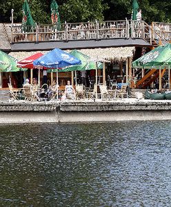 Tropikalna wyspa w mieście