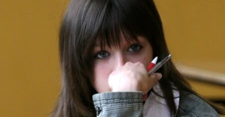 Gimnazjaliści piszą drugą część egzaminu