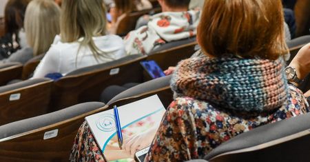 Konferencja dla rodziców zastępczych w Poznaniu – jak wspierać dzieci w trudnych czasach?