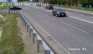 Rosja: Rowerzysta potrącony przez samochód wpadł pod koła innego pojazdu