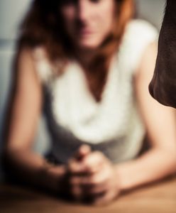 Ropczyce. Znęcali się przez 10 lat nad matką i żoną. Syn i ojciec aresztowani