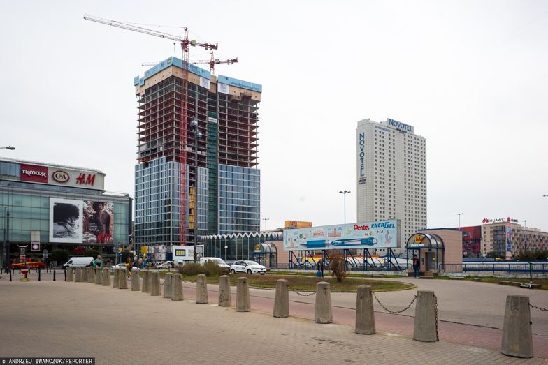 Warszawa jest swoistym placem budowy. W stolicy powstają 44 biurowce.