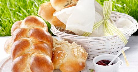 Pachnąca chałka drożdżowa krok po kroku