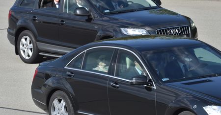 Jak wygląda kolumna z VIP-ami i kiedy BOR może jechać „na bombach”?