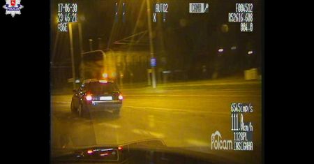 Nie przeszkadzały mu kolczatka i strzały ostrzegawcze. Areszt dla kierowcy