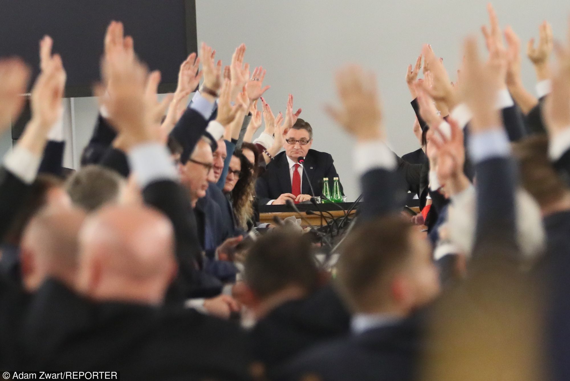 Sondaż pokazuje preferencje wyborców poszczególnych partii
