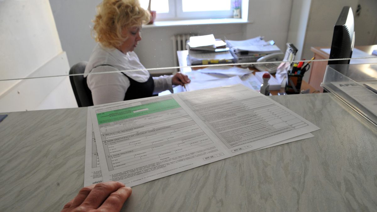 Skarbówka grozi, ale nie karze. Rząd się cieszy