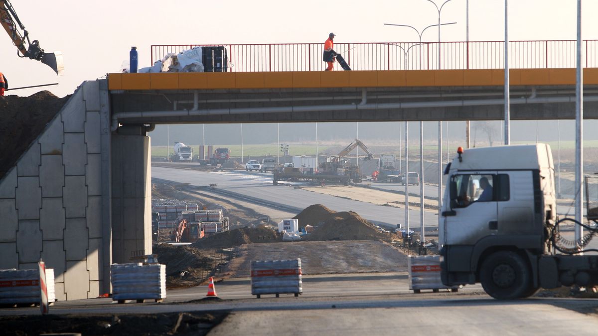 Brak waloryzacji kontraktów to obecnie największy problem firm budowlanych