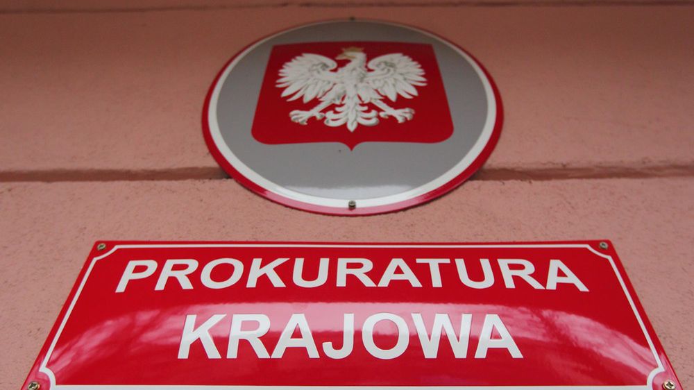 Prokuratura postawiła zarzuty lichwy i oszustwa kredytowego 7 osobom. 