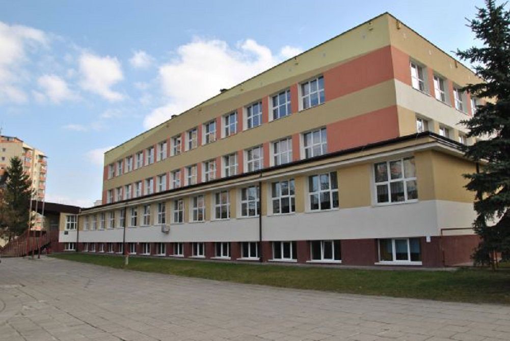 Mobbing w szkole w Puławach. Rodzice oskarżają nauczycieli, nauczyciele - rodziców