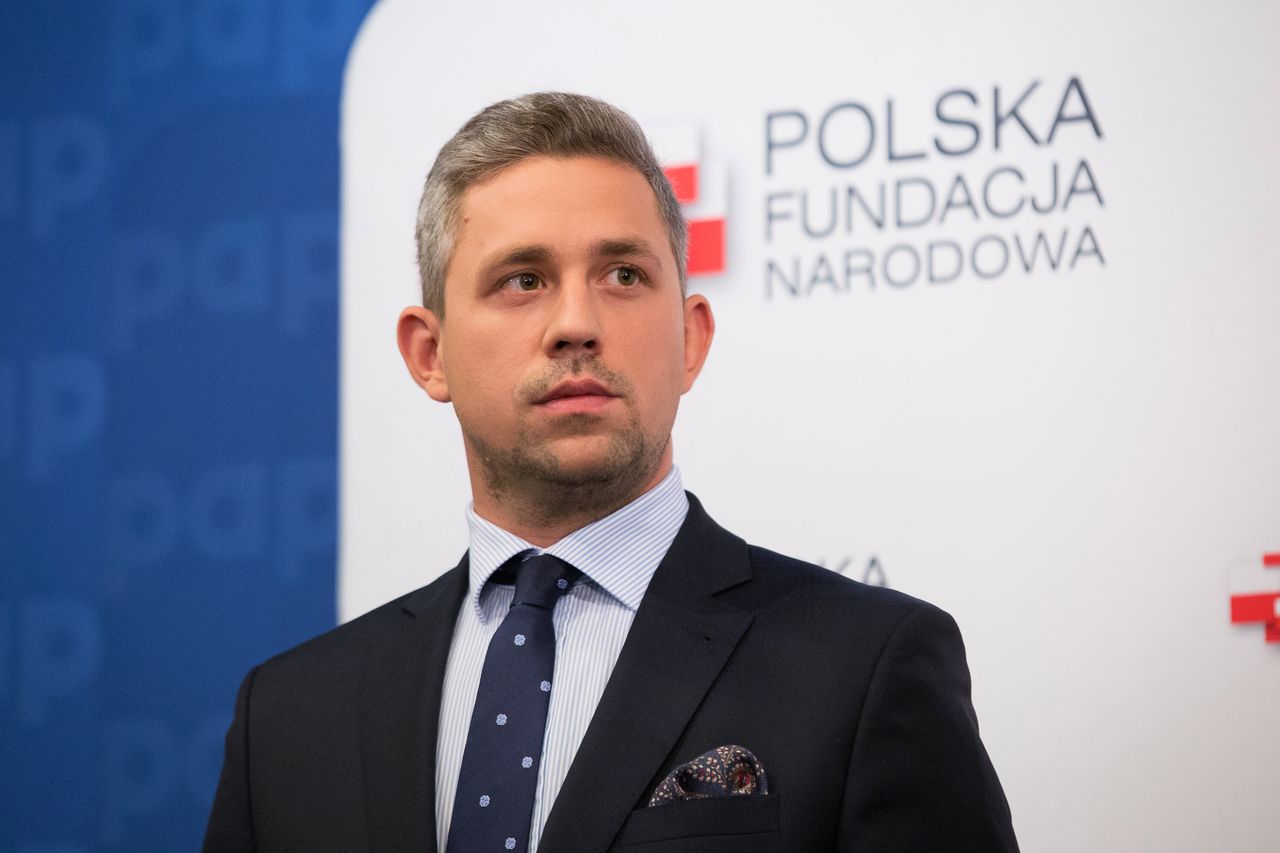 "Polacy, którzy zmienili świat" to sami mężczyźni. Kontrowersyjny kalendarz PFN