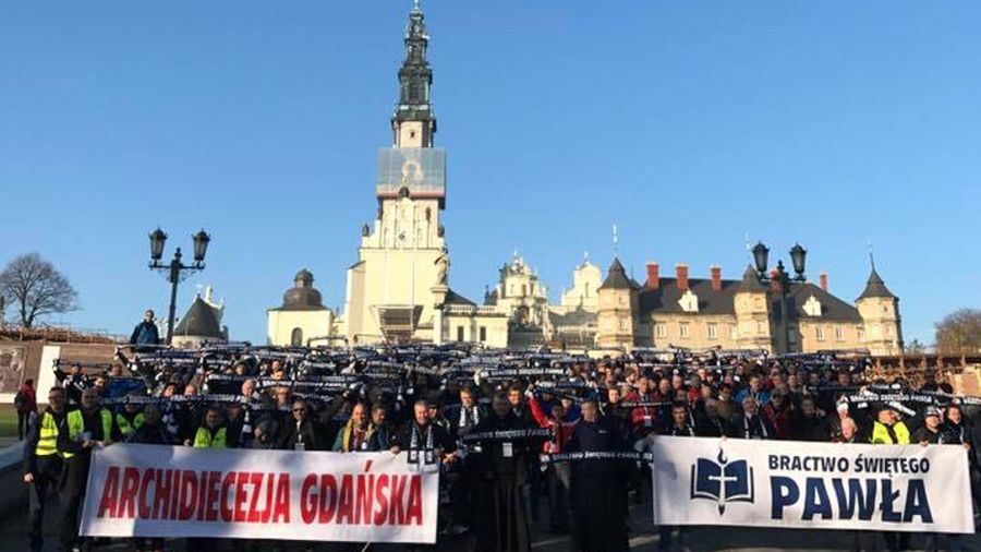 Mężczyźni z całej Polski modlili się w Częstochowie