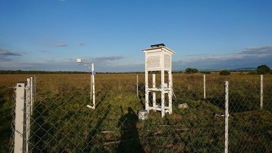 Mroźny lipcowy poranek na stacji meteorologicznej