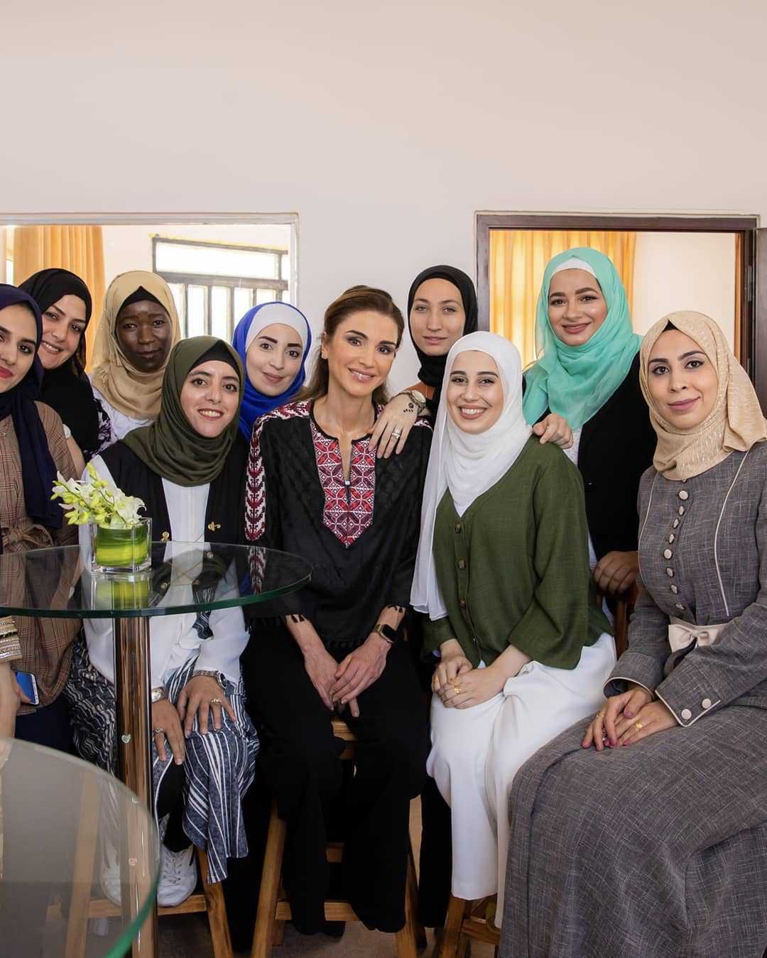 Królowa Jordanii - Rania to inspiracja Victorii Beckham
