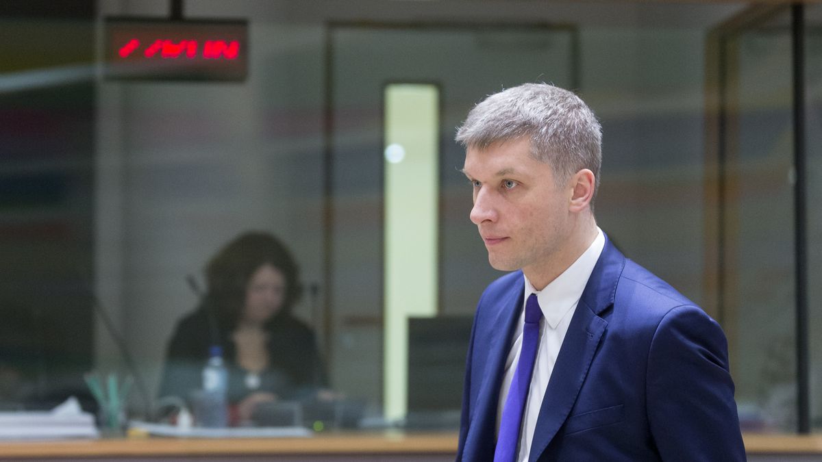 Zdaniem wiceministra finansów Polska potrzebuje dodatkowego zadłużenia na poziomie 100 mld zł