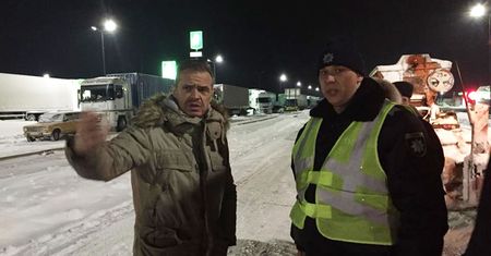 Sławomir Nowak kontra zima. Zobaczcie, jak opanował język ukraiński