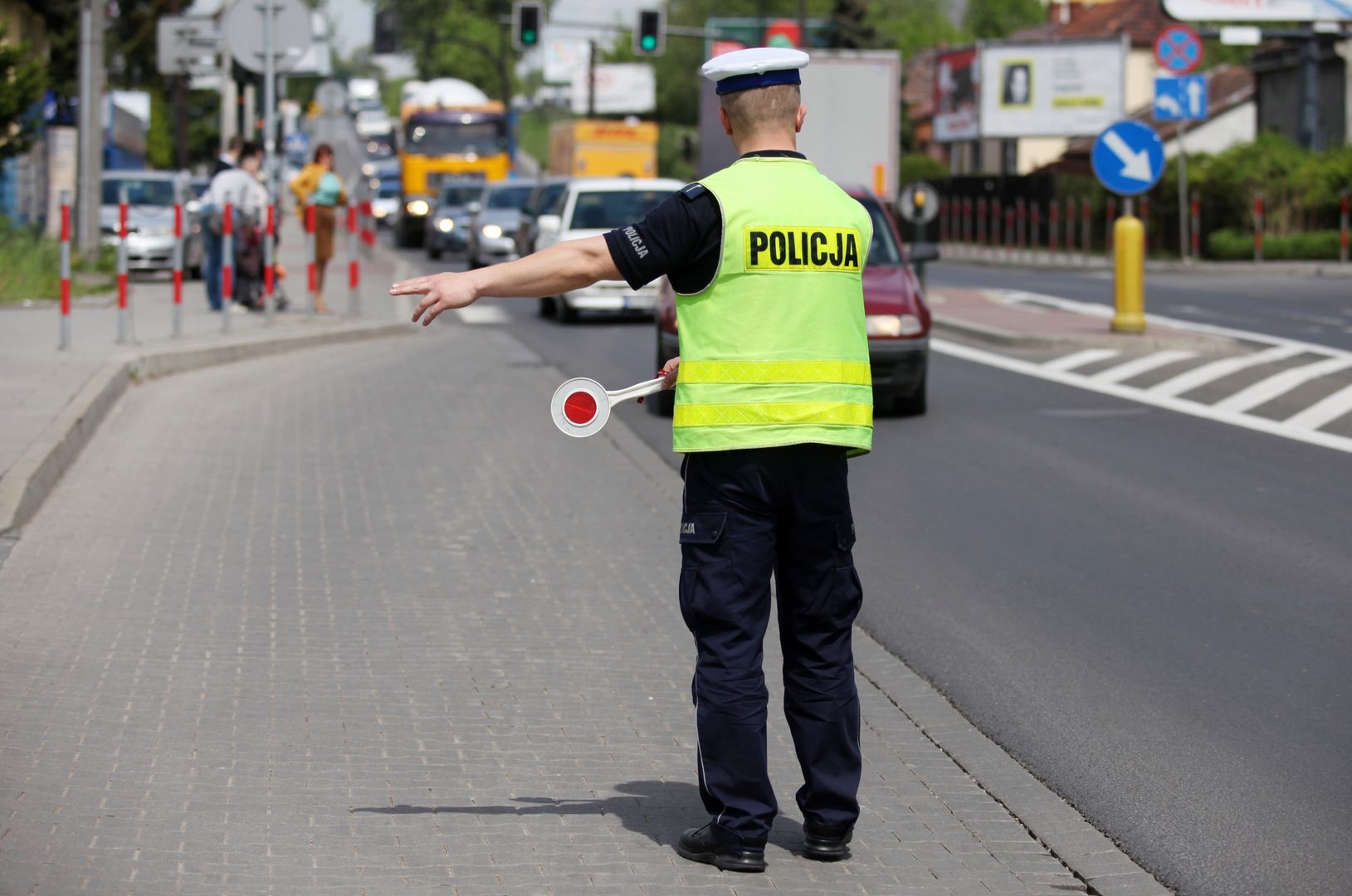 Policja wyrobiła 120% normy w mandatach?!