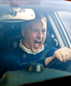 "Road rage" po polsku. Kierowca zwrócił uwagę drugiemu, ten dotkliwie go pobił