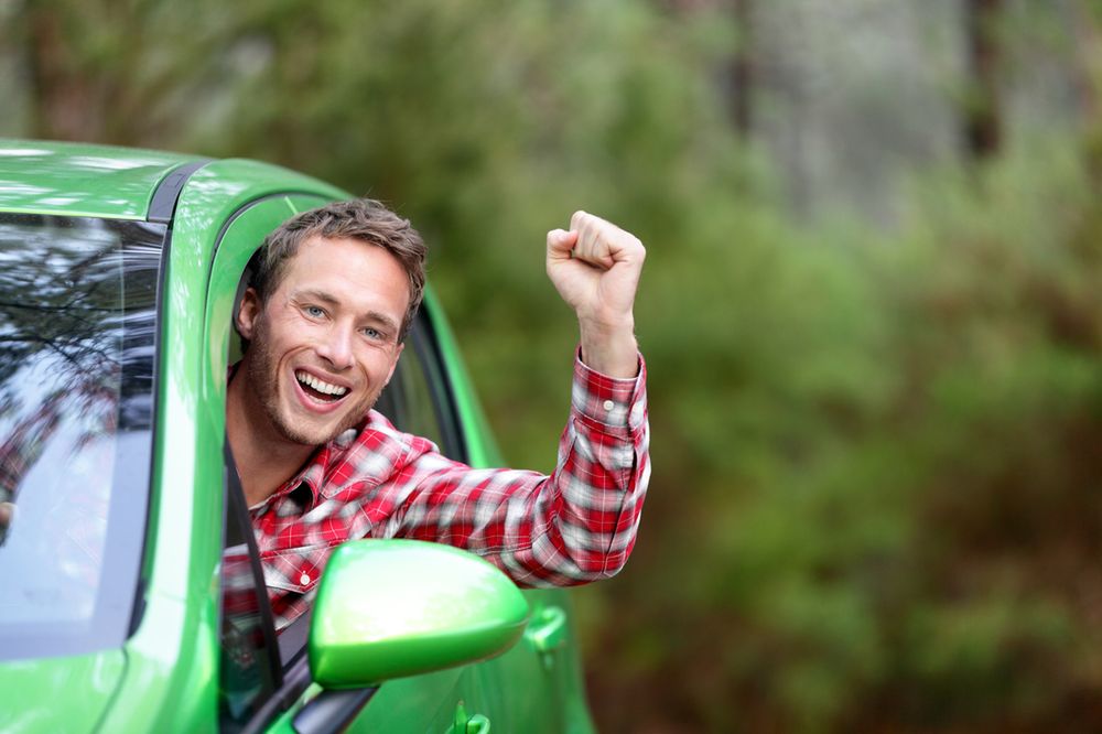 Lifehack na twoje pierwsze auto, czyli tani sposób na własne cztery kółka