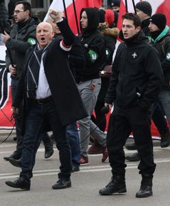 Marsz narodowców w Hajnówce. Policja musiała oddzielać demonstrantów