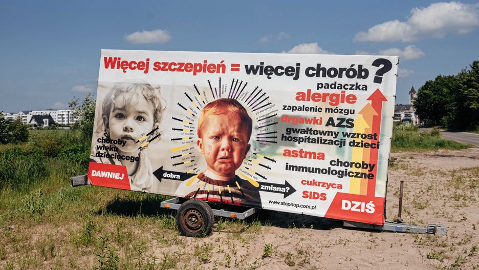 Wrocław. Antyszczepionkowcy pozywają miasto do sądu.