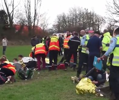 Wypadek szkolnego autobusu we Francji. 27 osób rannych