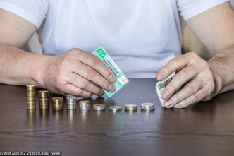 "Money. To się liczy". Wcześniejsze emerytury dla nauczycieli?