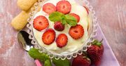 Włoskie tiramisu z truskawkami