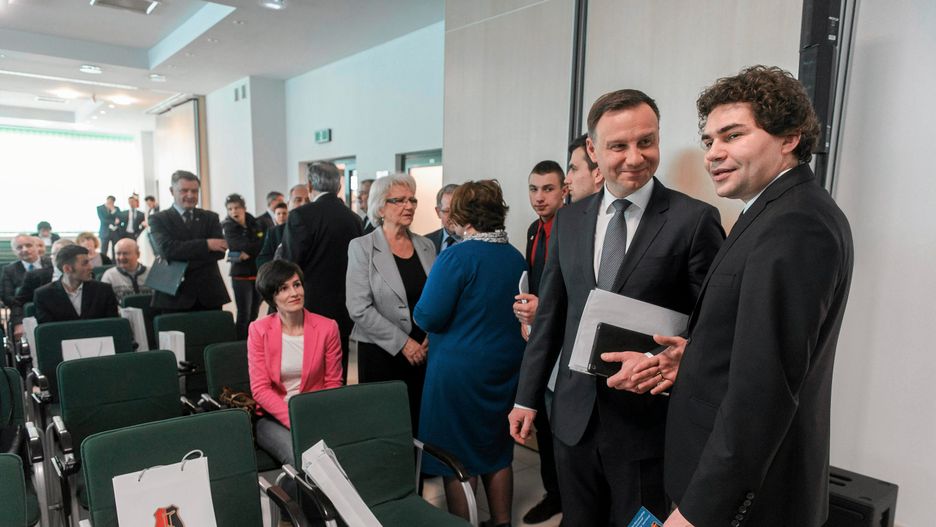 Andrzej Duda i Lucjusz Nadbereżny  podczas kampanii prezydenckiej w 2015 roku.