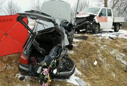 Zniknął znak "24 ofiary śmiertelne, 50 rannych". Załuski, przeklęty cmentarz kierowców