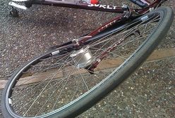 Rowerzysta wpadł do rzeki. Miał atak padaczki