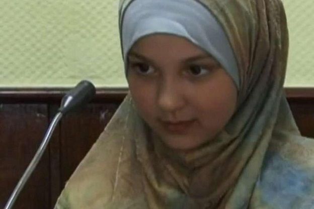 15-latka chciała wstąpić do ISIS. Zaatakowała niemieckiego policjanta
