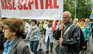 Katowice: „Liczymy na wasze sumienie!" Protest w obronie szpitala w Pszczynie