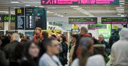 Gehenna na lotnisku w Pyrzowicach. Kilkaset osób utknęło w drodze na wakacje. Ogromne opóźnienia