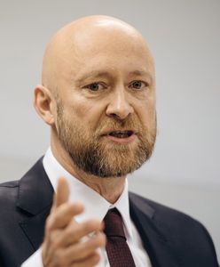 Ofiara ks. Jankowskiego zapowiada: "Złoczyńca spadnie z cokołu!"